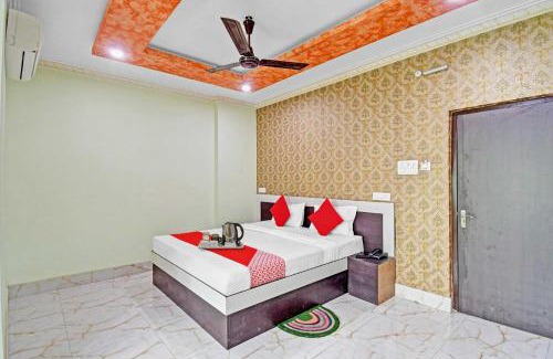 Barasat Hotel | Affordable 4-Star Stay at Collection O 87025 Pink House
