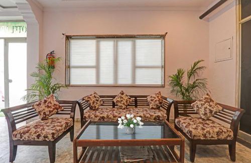 Auli Hotel | Discover Collection O Premier Near Hazratganj - 4 Star Stay