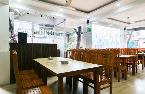Baga Hotel | Discover Comfort at Collection O Royal Baga with Breakfast