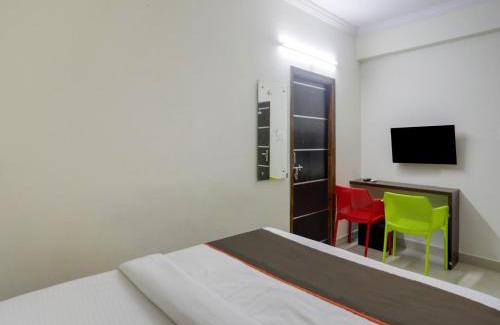 Hyderabad Hotel | Unmatched Comfort at Collection O SVS Grand Guest House