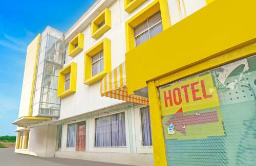 Palmerah Hotel | Collection O Tanah Abang Near Stasiun Tanah Abang Formerly Hotel Bimo Slipi