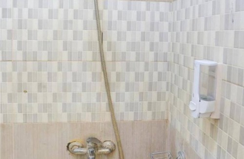 Tangerang Hotel | Budget-Friendly Stay at OYO 92003 Sky Airlines Guesthouse