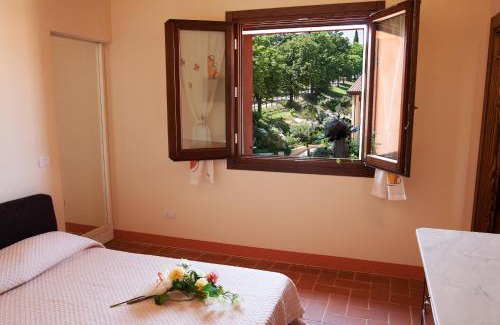 Santarcangelo di Romagna Hotel | Discover Collina dei Poeti: Pet-Friendly Getaway with Breakfast