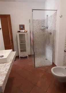 San Lorenzo della Costa House | Discover Collina e Mare: Pet-Friendly Retreat with Kitchen