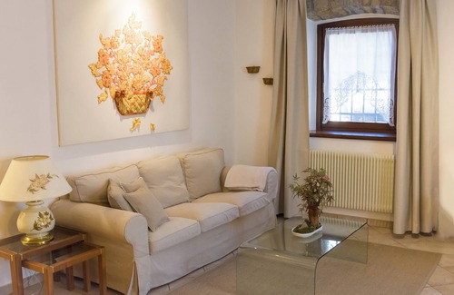 Cormons Apartment | Experience Unforgettable Stays at Collio Suite with Breakfast