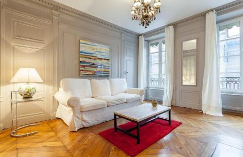 Les Cordeliers Apartment | Family-Friendly Stay at Colombe - Prime Location in Lyon