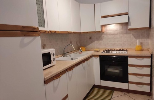 Marina di Andora Apartment | Discover Colombo 7 in Marina di Andora with Breakfast & Accessibility