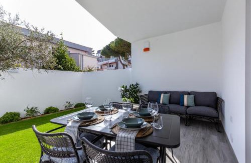 Province of Cagliari Apartment | Family-Friendly Colombo Palace: 4-Star Guest Rated Hotel