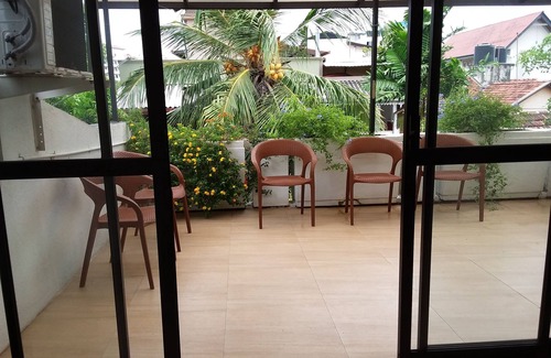 Borella House | Colombo Residence: 5 Bedroom B&B with Gourmet Breakfast