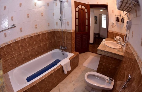 Colombo 07 House | Discover Colombo Villa at Cambridge Place - Rated 9.4/10