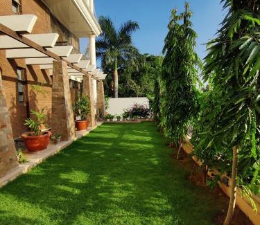 Vidhyadhar Nagar Apartment | Family-Friendly Stay at Colonel's Abbey - Guest Rated 9.8