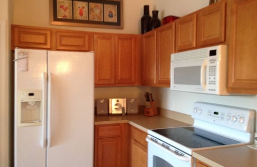 Fort Myers Condo | Colonial Country Club Condo with Ocean View & Pool Access
