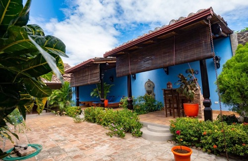 Granada House | Elegant Casa Consulado in Granada with Spa & Breakfast