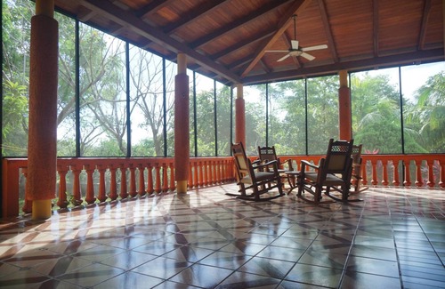 Lago de Apoyo House | Colonial Elegance in the Heart of Masaya for 8 Guests