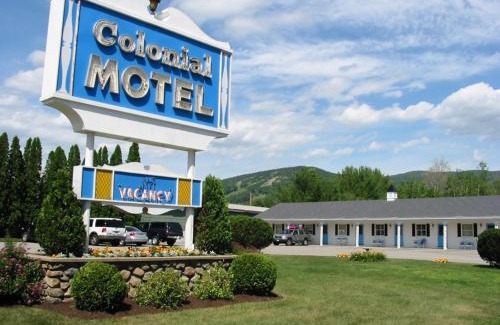 North Conway Hotel | Delightful Stay at Colonial Motel with Pool and Breakfast