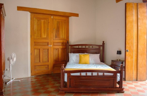 Granada House | Oceanfront Colonial Room Miskitu 2 with Private Pool