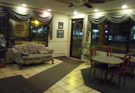 Latham Hotel | Budget-Friendly Stay at Colonie Inn and Suites with Family Amenities