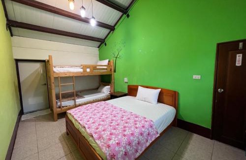 Taimali House | Color Rainbow Home: Inviting Stay for Families and Pets