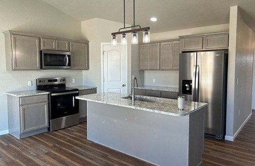 Pueblo West House | Colorado Comfort in this brand new 2.5 bedroom house with Hot Tub and near Lake!