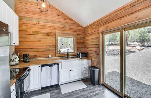 Twin Lakes Cottage | Colorado Mountain Cabin Near 14ers + Peak Views
