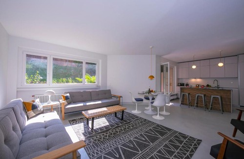 Paradiso Apartment | Coloratura - Family-Friendly Retreat with Great Reviews