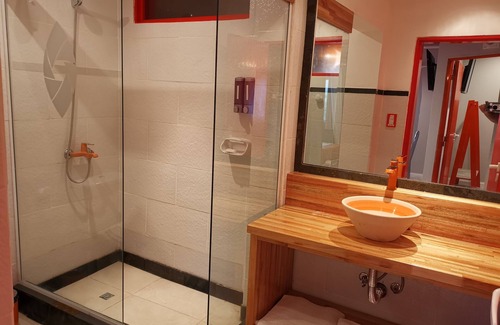 Rio Cuarto Apartment | Discover Colores Rio Cuarto: Pet-Friendly Retreat with Spa