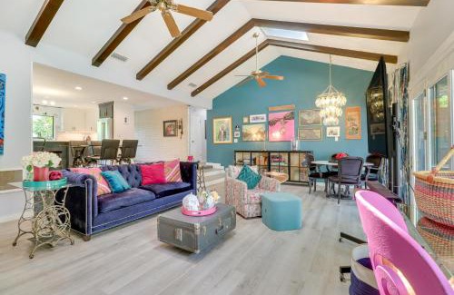 Oak Ridge House | Vibrant Austin Home with Covered Patio & Family-Friendly Vibe