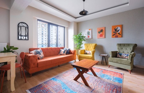 Esenyurt Apartment | Vibrant Flat Close to Torium & Beylikduzu Metrobus