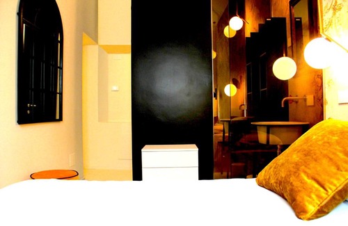 Campo di Marte Apartment | Vibrant Pied-à-Terre Near Via Gioberti - Family Friendly