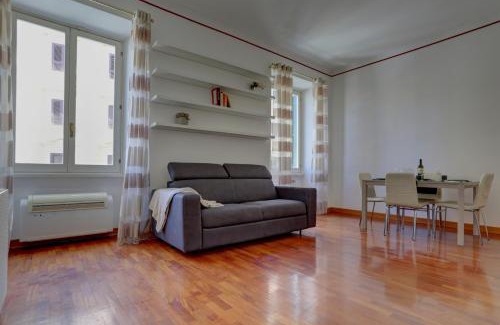 Monti Apartment | Colosseo Apt Mecenate 77 - Home and More