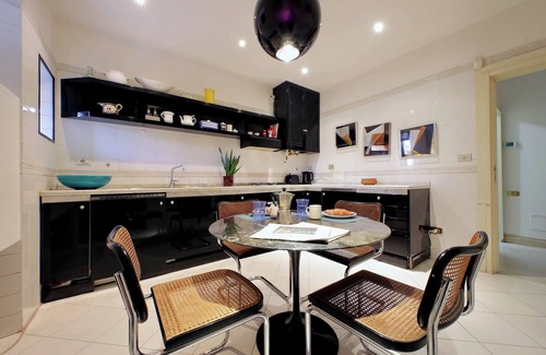 Monti Apartment | Colosseo Way