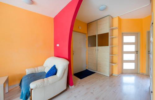 Ursynow Apartment | Colour Power Apartment by BookingHost