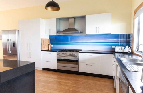 Kilcunda House | Cozy Oceanfront Home: Pet-Friendly & Wheelchair Accessible