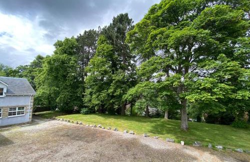 Kingussie Hotel | Pet-Friendly Columba House: Family and Accessible Stays