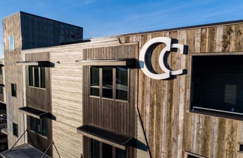 Columbia Falls House | Kid-Friendly Columbia Crest 301 with Top Guest Ratings