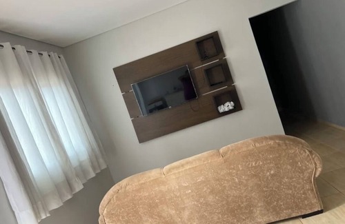 Monte Castelo House | Comfortable 2 bedroom house for 5 guests