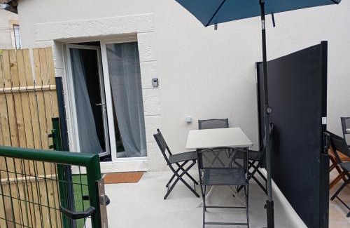 Bourges Apartment | Guest Approved Stay at Com'cz soi - Perfect for Families