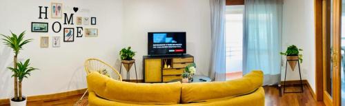 Combarro Apartment | Oceanfront Combarro Suite with Pet-Friendly Amenities