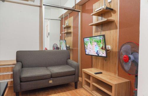 Rawasari Apartment | Spacious 3BR Apartment at Green Pramuka City by Travelio
