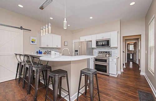 Old Northside House | Stylish Duplex on Monon Trail - Ideal for Group Getaways
