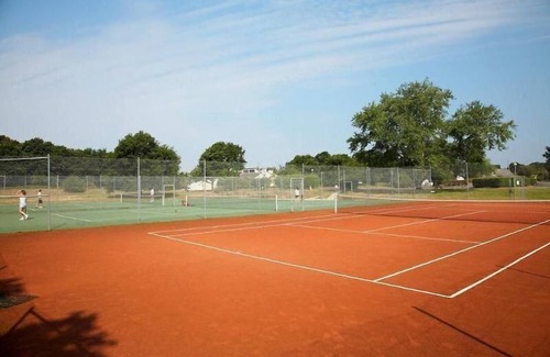 Combrit Apartment | Relaxing Duplex in Combrit with Heated Pool & Tennis Court