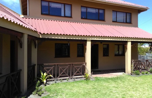 Kleinmond House | Discover Cape Town's Hidden Gem: Kleinmond Awaits You