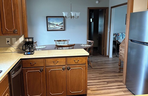 Knoxville House | Relax at The Porter House: King Beds & Game Room Awaits