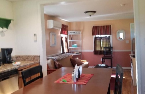 Haywood Cottage | Visit Our Pet-Friendly Haven with Spa & Pool Access