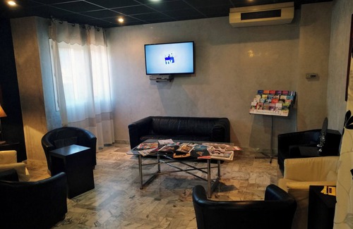 Sud Hotel | Come Create Memories w/Fun-filled Adventures at this Paradise! Outdoor Pool!