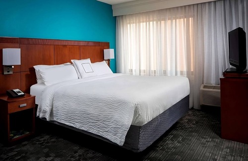 Boca Raton Hotel | Experience Fun-filled Adventures and Relaxation in Paradise