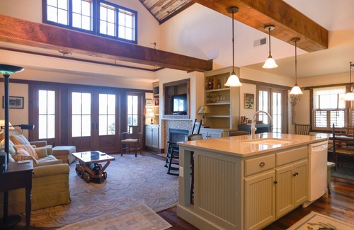 Minnesott Beach House | Experience Cribb Cove with Family: Rated 9.8, Great Amenities!