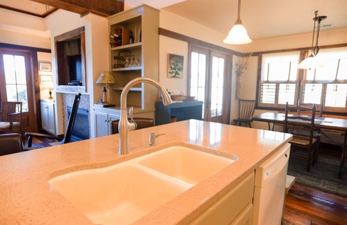 Minnesott Beach House | Experience Cribb Cove with Family: Rated 9.8, Great Amenities!