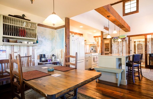Minnesott Beach House | Experience Cribb Cove with Family: Rated 9.8, Great Amenities!