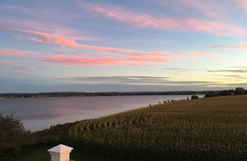 Brule Point House | Experience Dream Ocean House: Breathtaking Views & Food